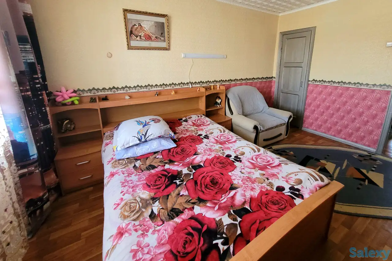 Сдам квартиру посуточно., 3й микрорайон 12дом, фотография 1