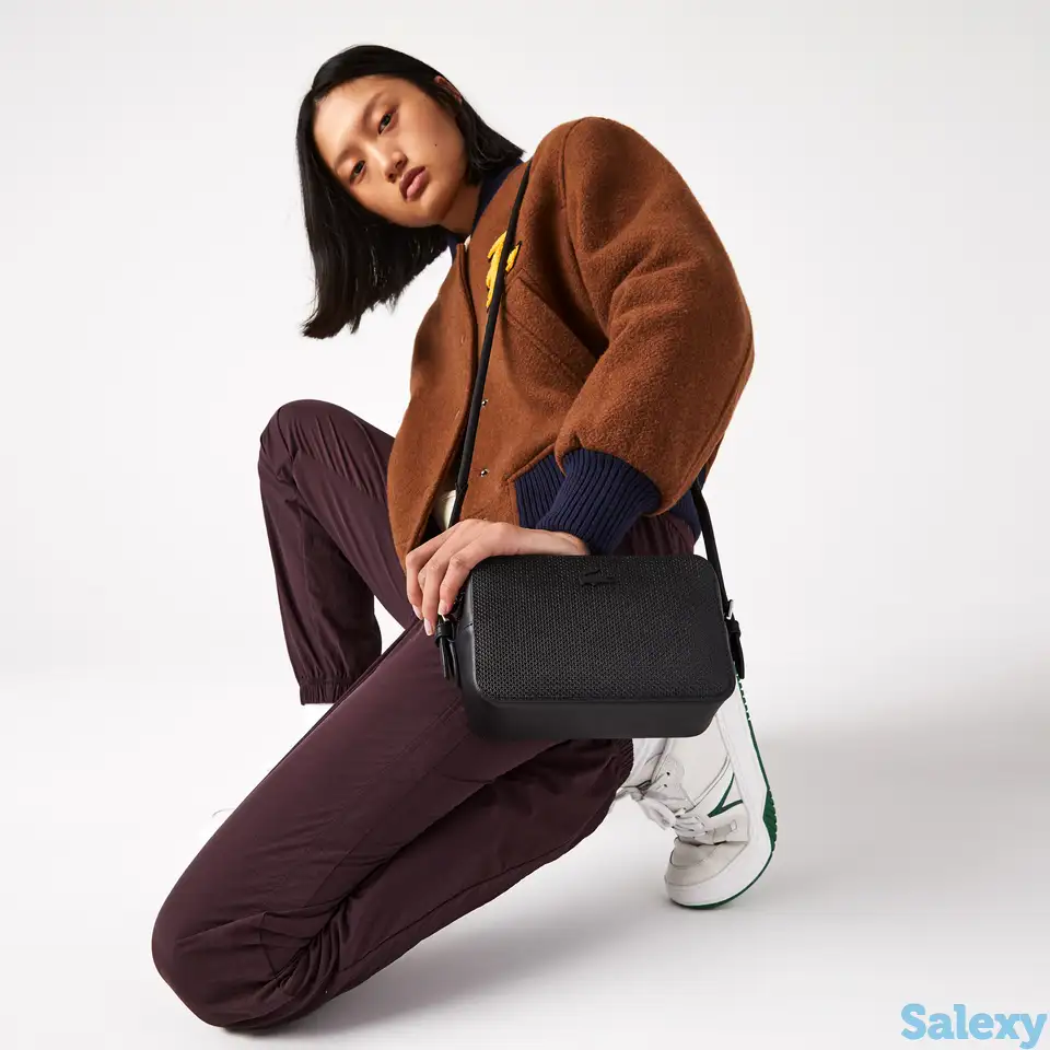 Небольшая сумочка через плечо lacoste chantaco, фотография 1