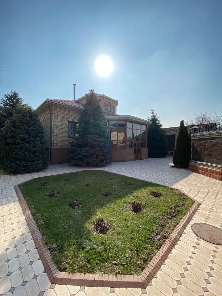 Продается 7 комнатный дом в центре города, Центр, фотография 2