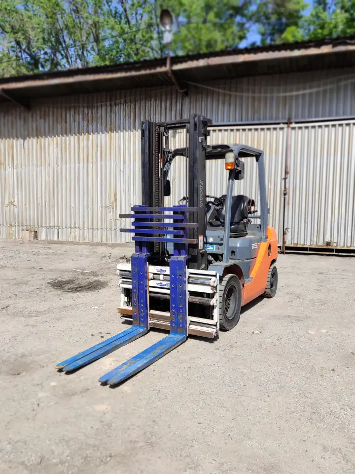 Вилочные погрузчики TOYOTA FG25 из Японии, фотография 1