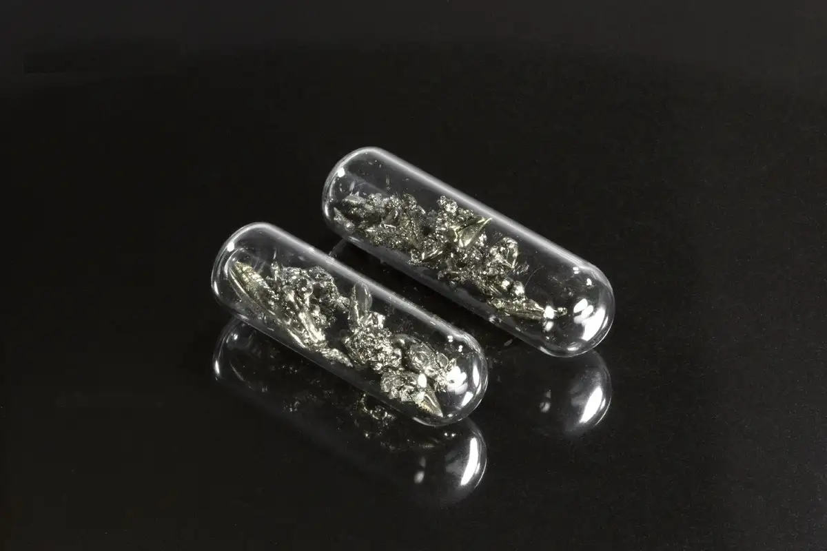 Европий: слиток; порошок, фотография 1