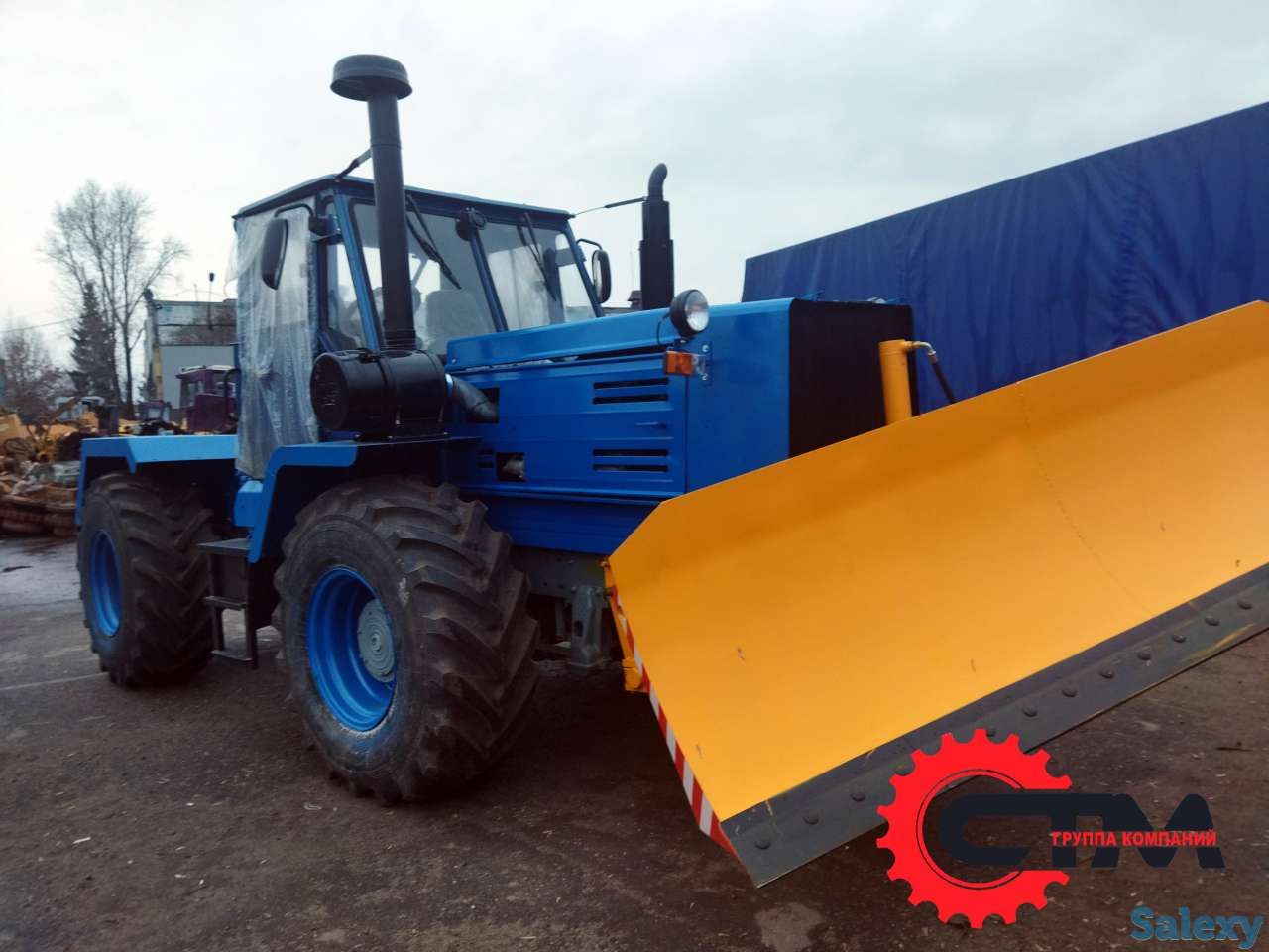 Трактор Т-150 с отвалом, фотография 1