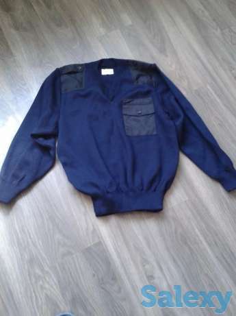 Продаю новые форменные свитера, фотография 1