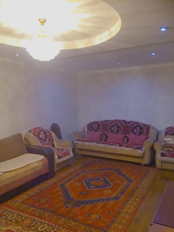 дом, Суюнбая, фотография 4