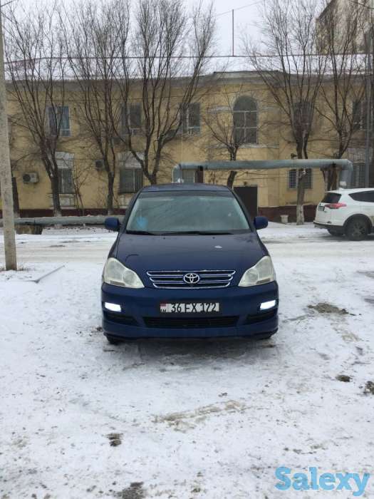 Taxi Toyota Ipsum, фотография 1