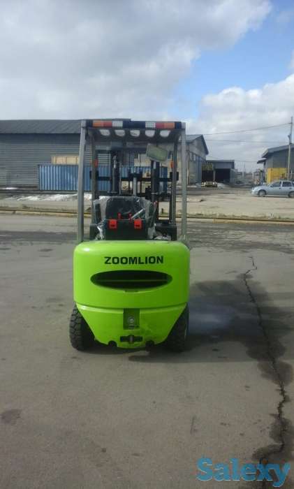 Вилочный погрузчик, фотография 3