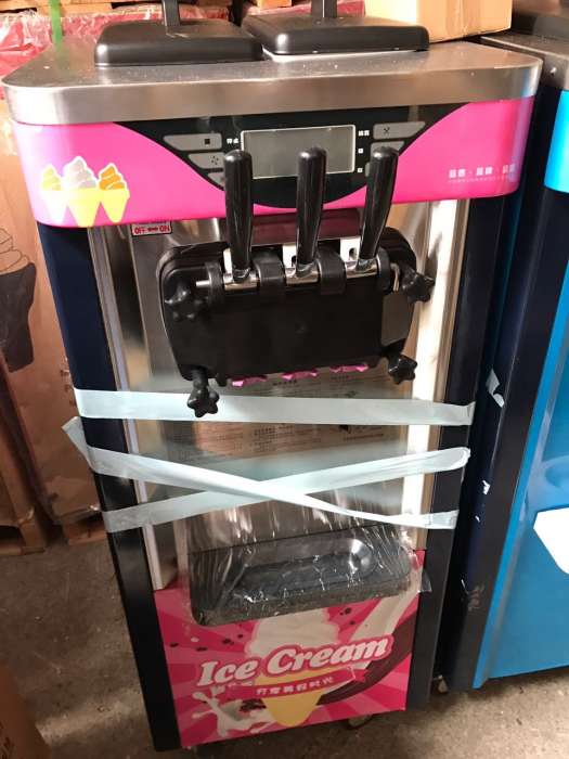 Фризер для приготовления мягкого мороженого, фотография 1