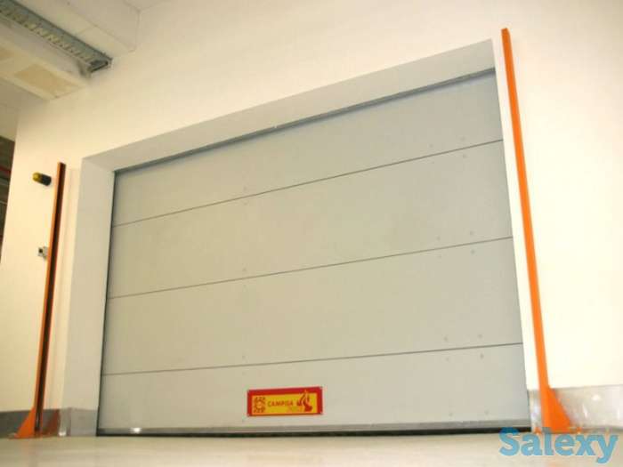 Секционные автоматические противопожарные ворота 3000 х 2500, фотография 2