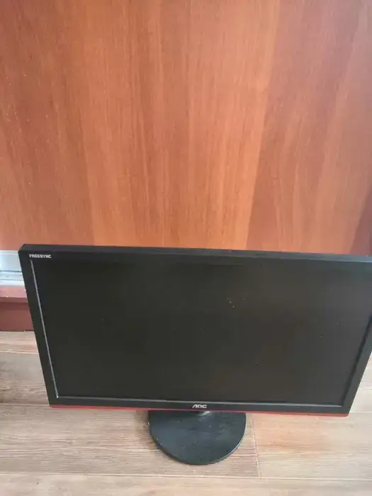 5 мониторов на запчасти, фотография 3