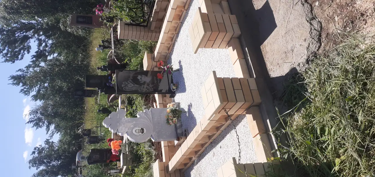 Облагораживание могилы, фотография 2