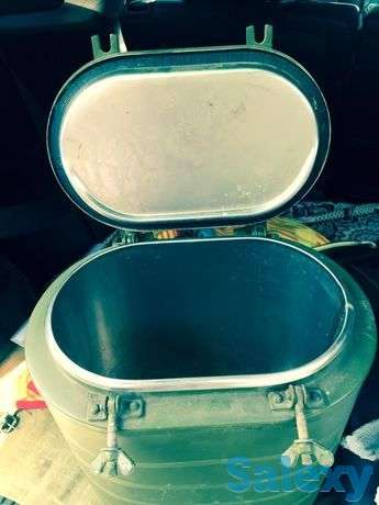 Продам термос и комплект посуды, фотография 1