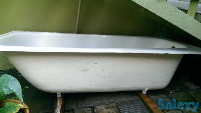 ВАННАЯ Чугунная. Длинна 170см., ширина 74см.,высота 80см., фотография 1