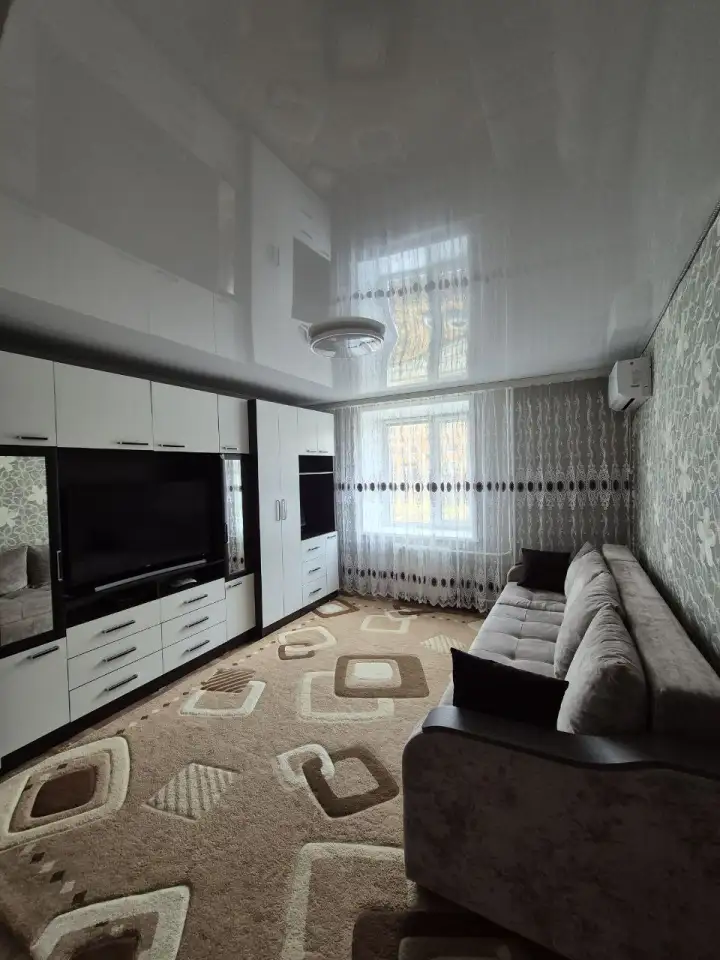 Продам квартиру, ул.Гагарина,9, фотография 1