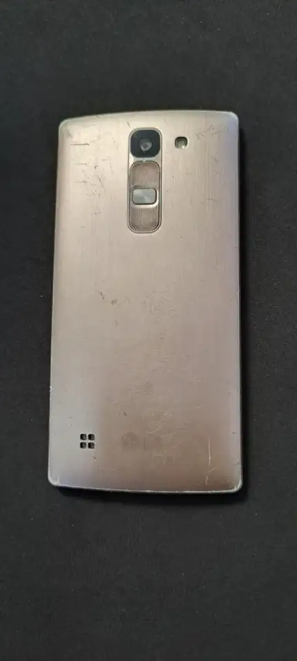 Huawei P8Lite Redmi 9c Samsung Stsr LG H422, фотография 6