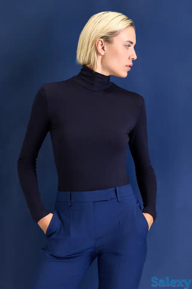 Водолазка в синем оттенке vassa&co, фотография 1