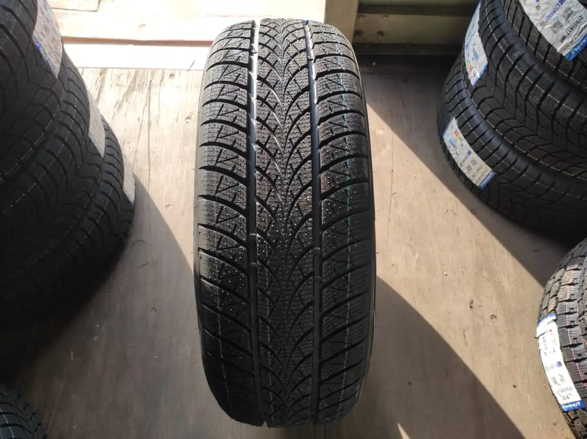 215.65.16 Triangle TW401 102H, фотография 3