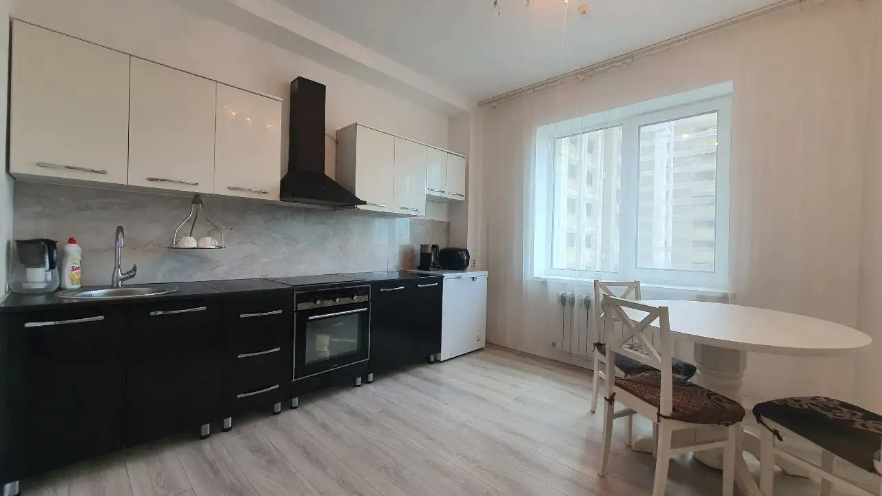 Продам 2 комнатную квартриру ЖК ТРИУМФ Астана, Кабанбай батыра 11, фотография 7