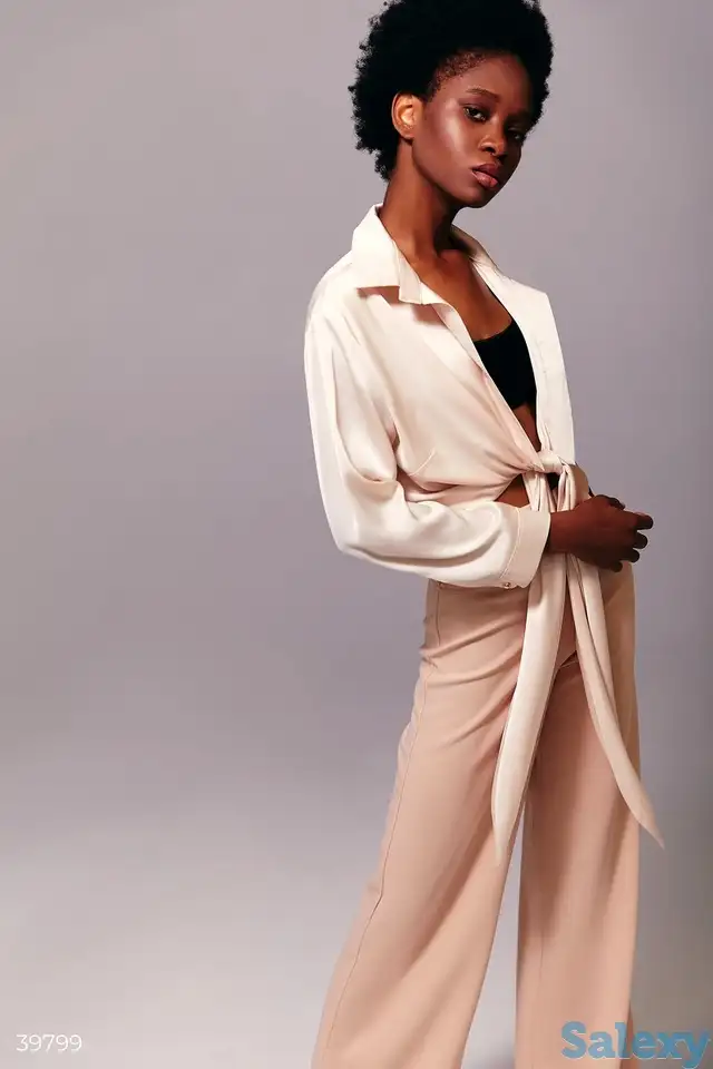 Бежевая блуза на завязках, фотография 1