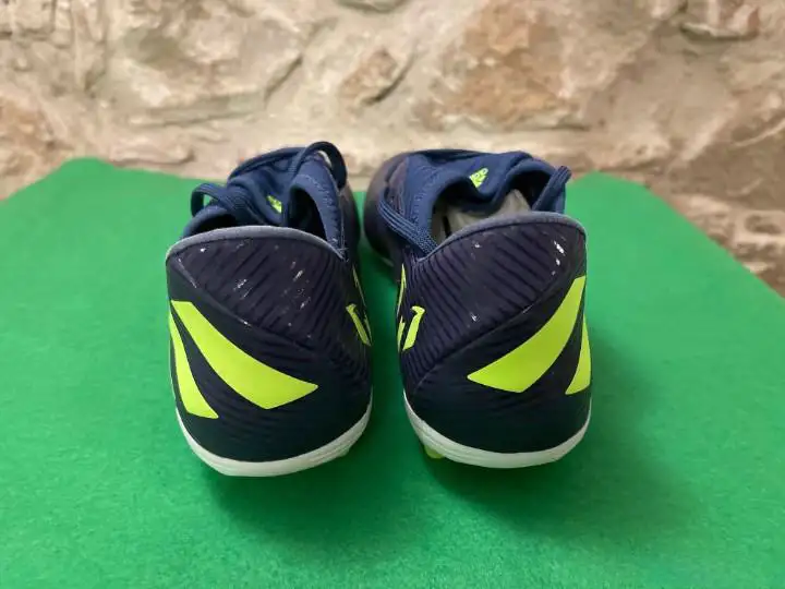 Бутсы Adidas Nemeziz Messi c автографом Месси, фотография 4