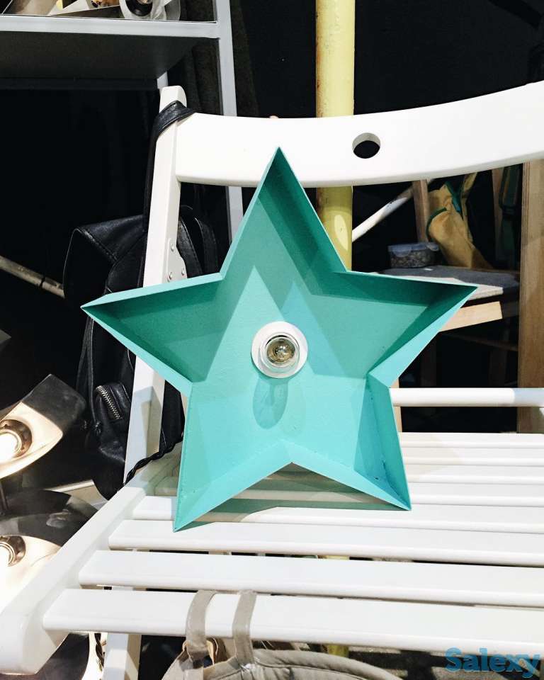 Объемные световые буквы в ретро стиле, фотография 3