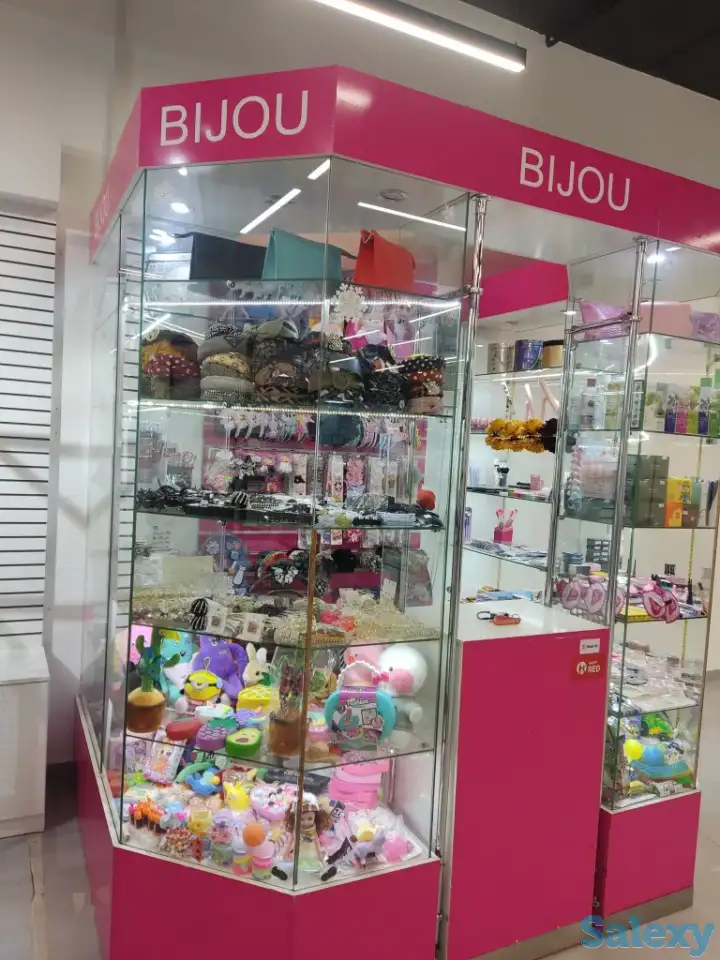 Продам бутик в торговом центре Жаннур, Абая 48, фотография 2