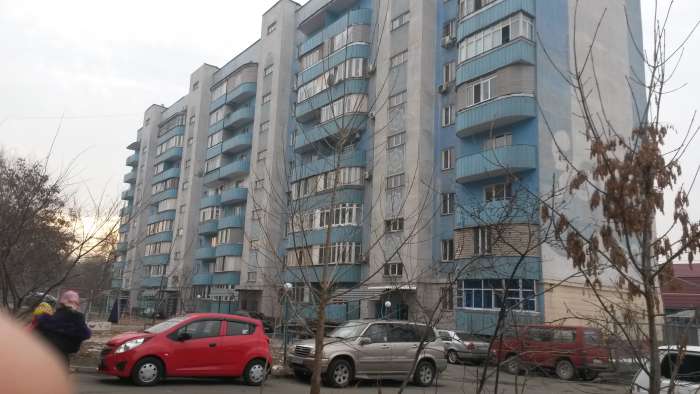 сдам в аренду 2-комнатную квартиру, ул. Физкультурная ул. Сейфуллина, фотография 1