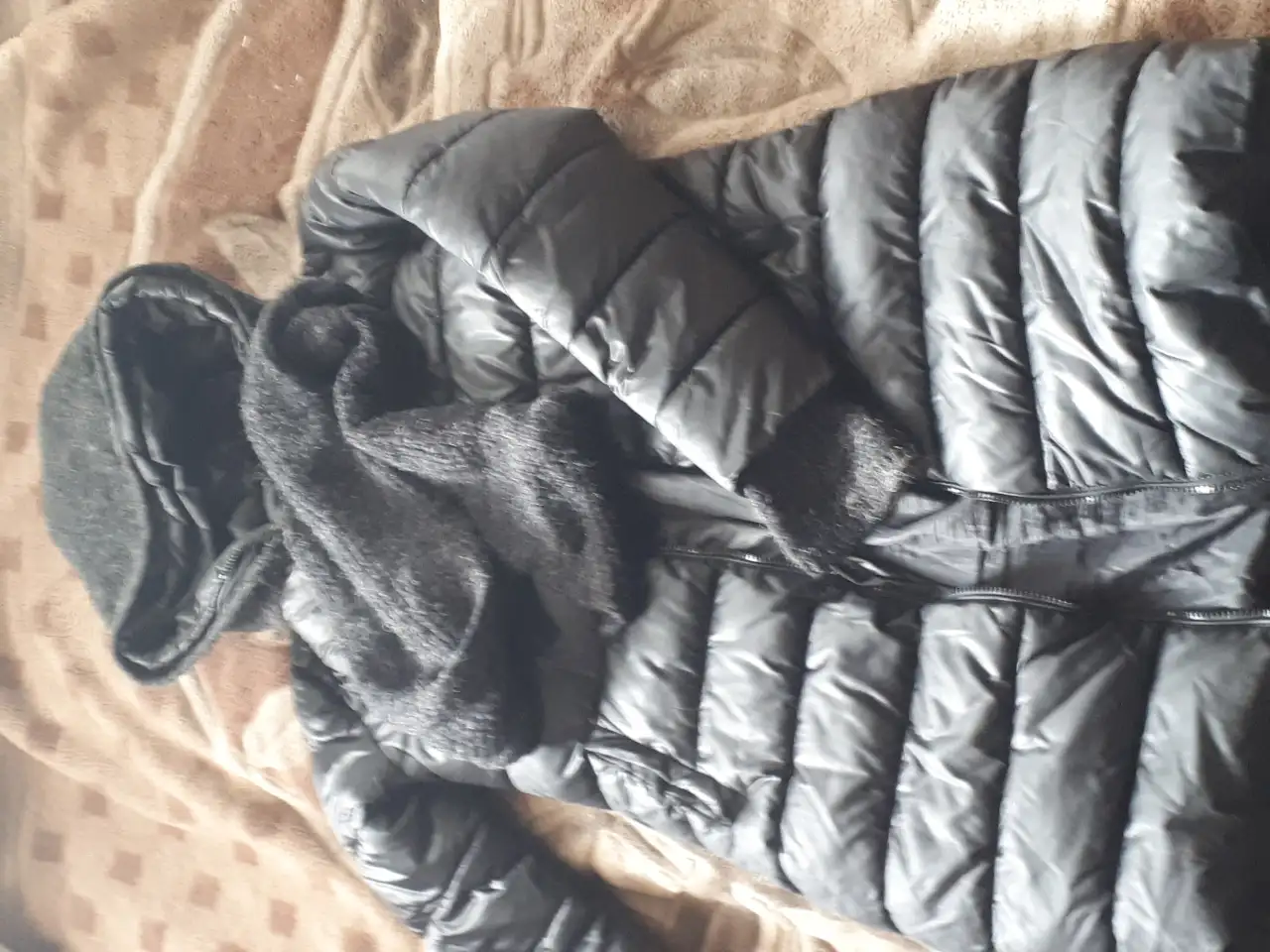 Продам куртку, фотография 3