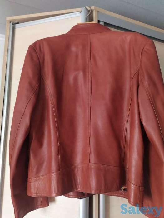 продаются женские вещи, фотография 2