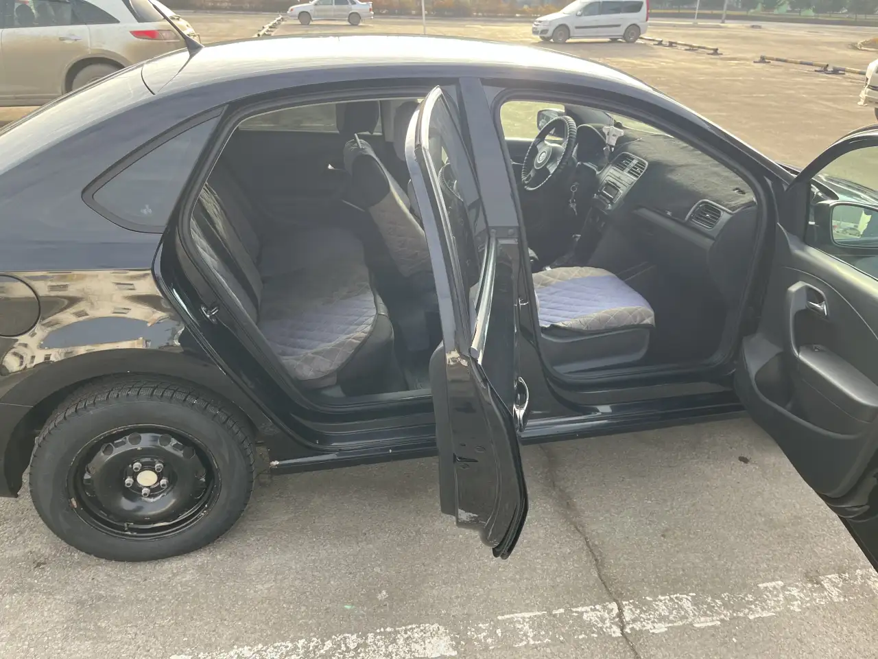 Продаю Volkswagen Polo 2012г, фотография 9