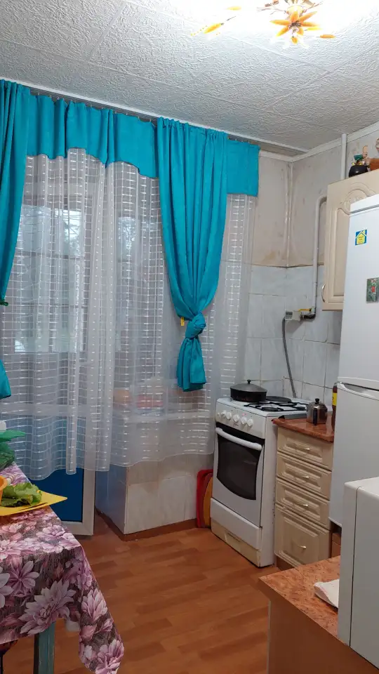 Продажа 2 комнатной квартиры, 4микрорайон 36 дом, фотография 7