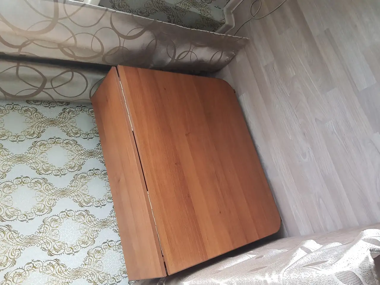 Стол тумба, фотография 1