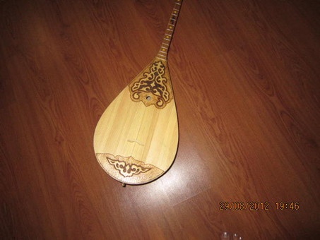 домбра, фотография 2