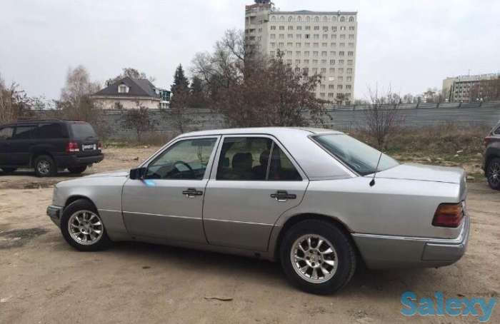 Mercedes-Benz E260, фотография 2