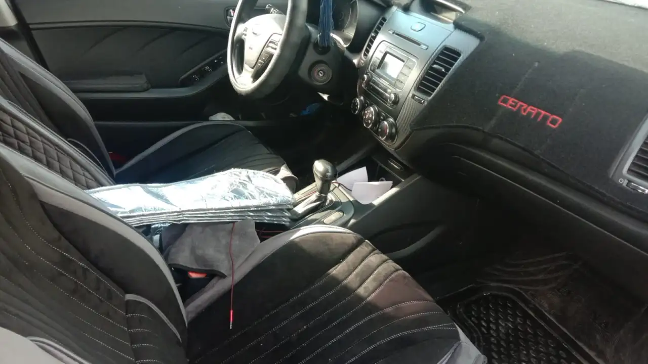 Продам авто Kia Cerato, фотография 5