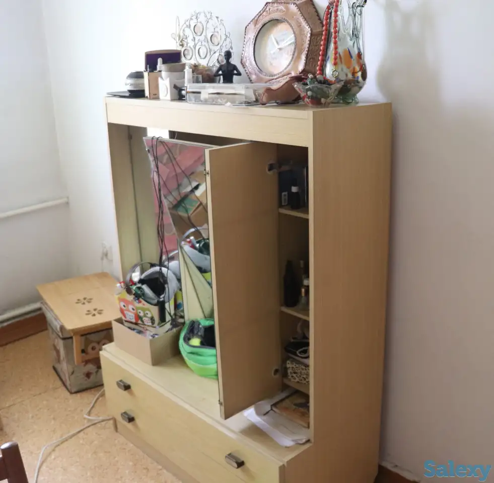 Трюмо в хорошем состоянии, б/у. САМОВЫВОЗ, фотография 3