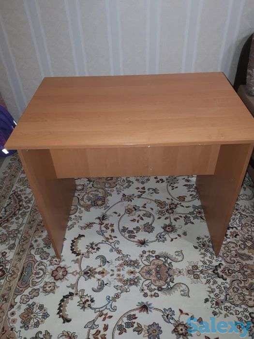 Деревянный письменный стол, фотография 3