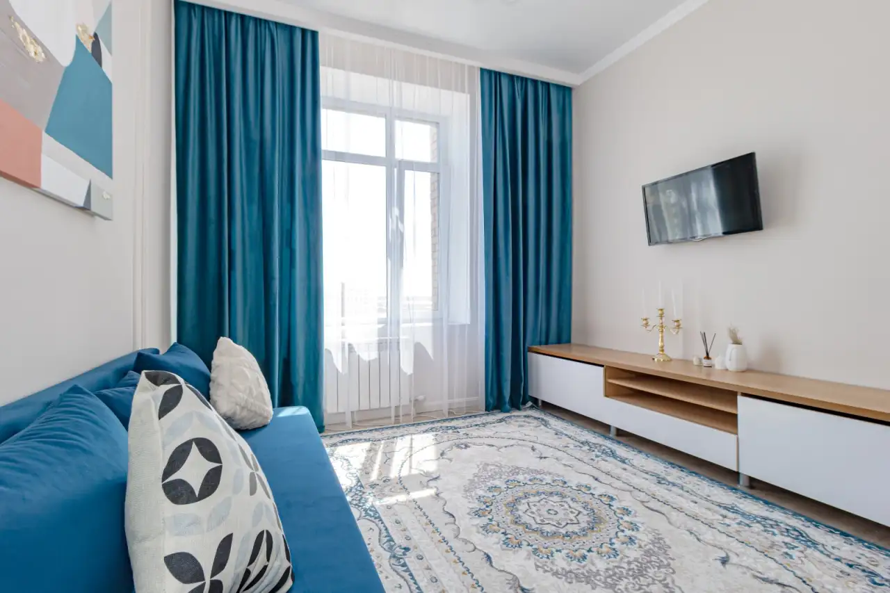 ! комнатная кваритра рядом с Хан Шатыром, Казыбек би 5а, фотография 2