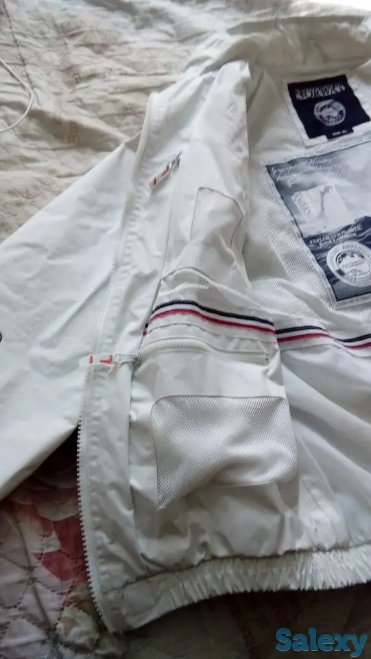 продам весене-летнюю куртку ветровка, фотография 7