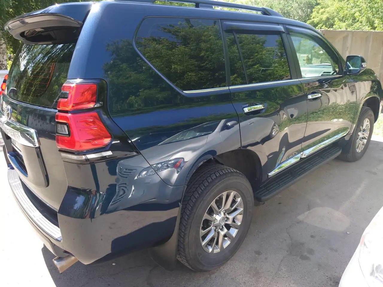 Продается Toyota Land Cruiser Prado 150, фотография 5