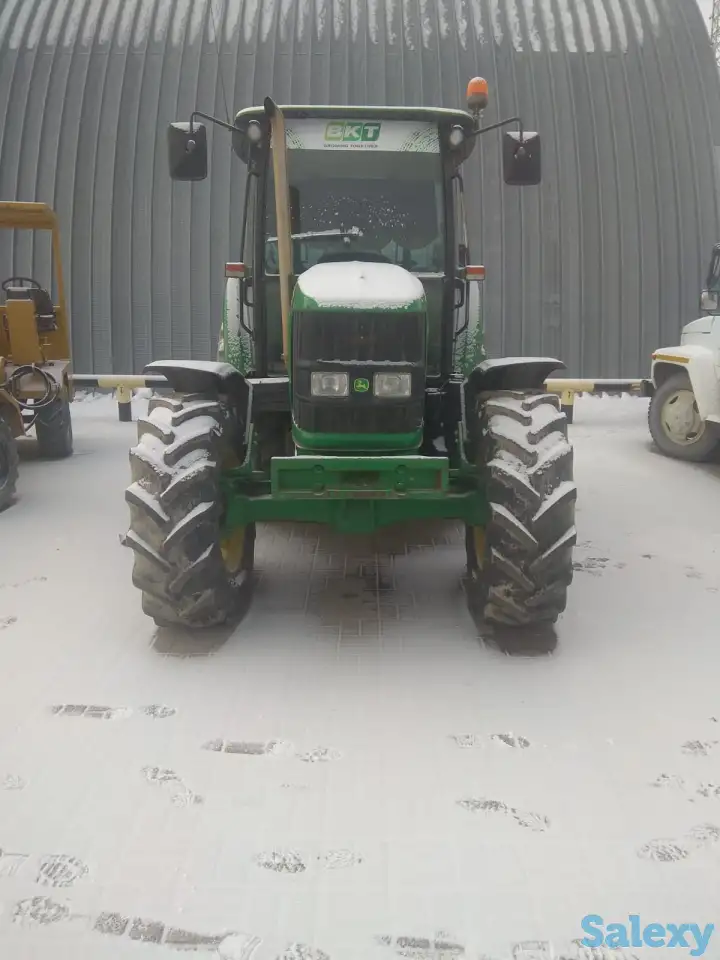 Трактор John Deere 6130D, фотография 3