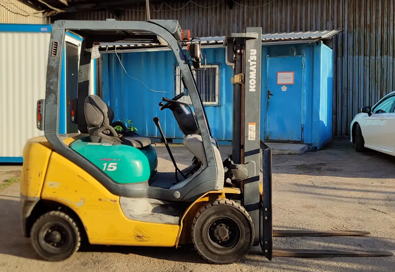 Вилочный погрузчик Komatsu FG15C16 свежедоставлен, фотография 2