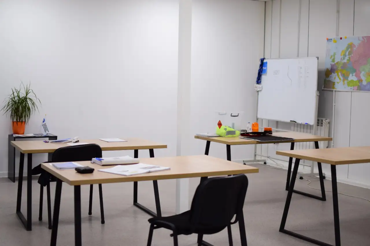 Обучение на фуре , полуприцеп, КОД 95, фотография 4