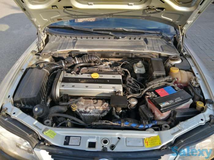 OPEL VECTRA B v1.8 МТ 1996г, фотография 6