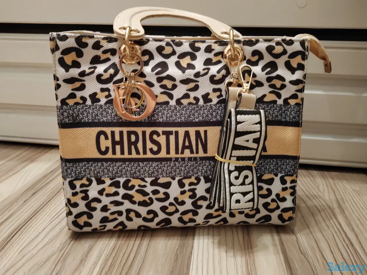 Женские сумочки. Новые, фотография 13