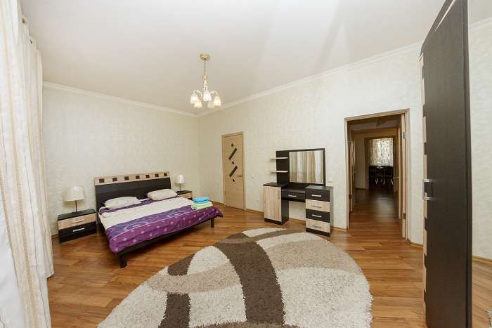 Посуточно отличная 2х комнатная, Левый берег: Керуен, Байтерек, Корме, фотография 1