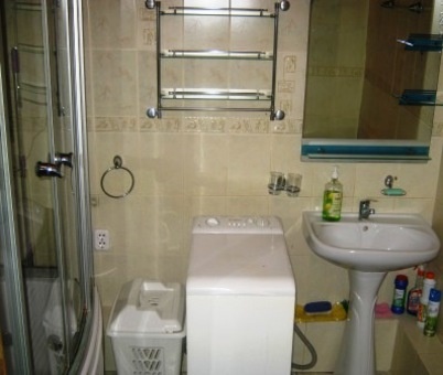 Полу-люкс в центре посуточно, почасам, Ерубаева 27, фотография 6