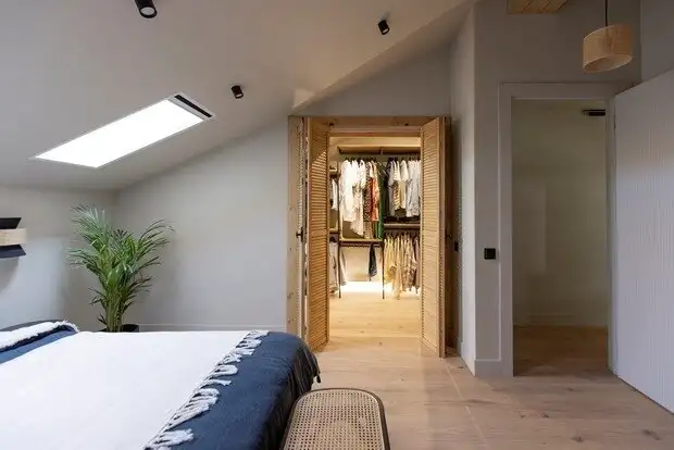 продам или сдам квартиру срочно, E 987, фотография 1