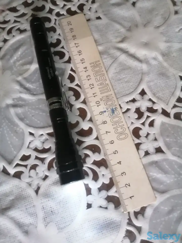 Продам светодиодный телескопический фонарь 