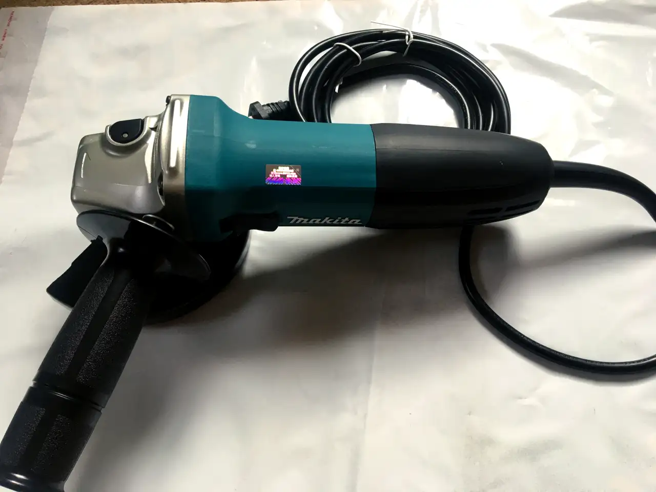 Makita GA 125 мм 720 Вт, фотография 7