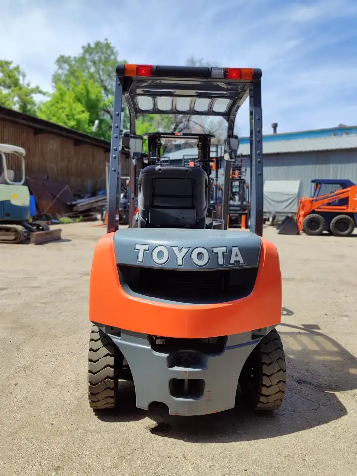 Вилочный погрузчик Toyota 8FG20 Новая, фотография 6